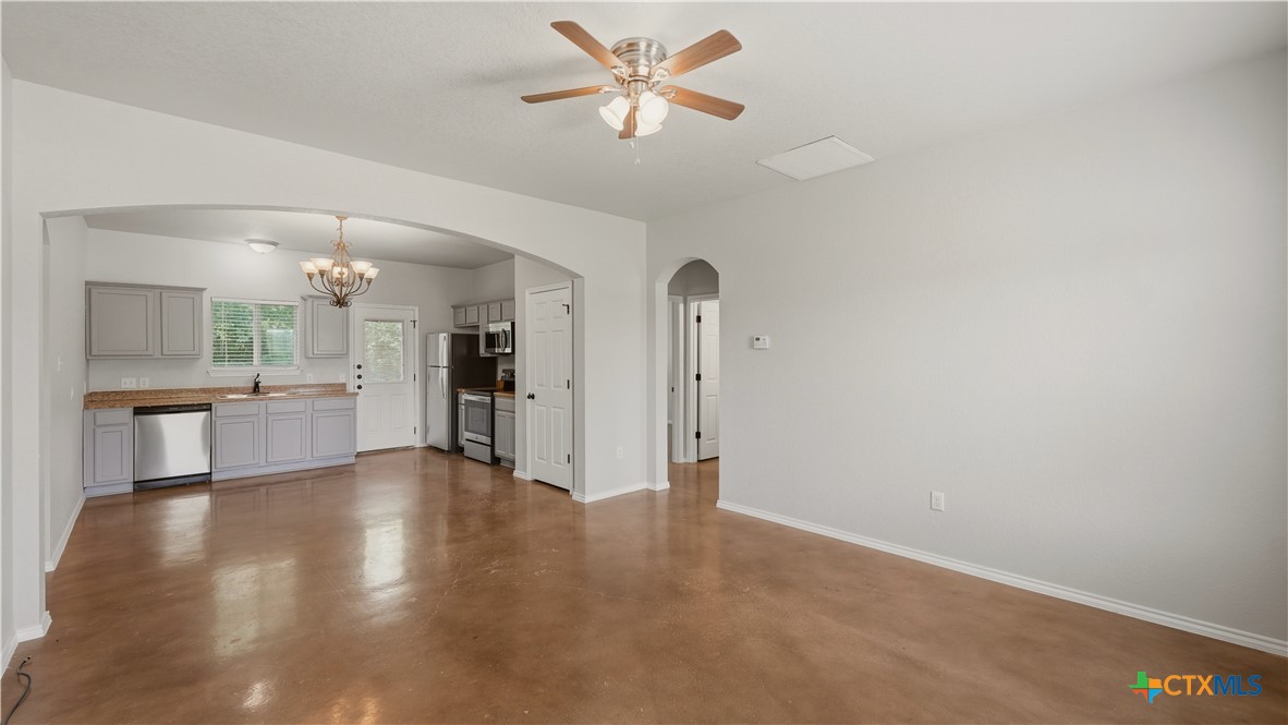 193 Rosedale Avenue Property Photo 7