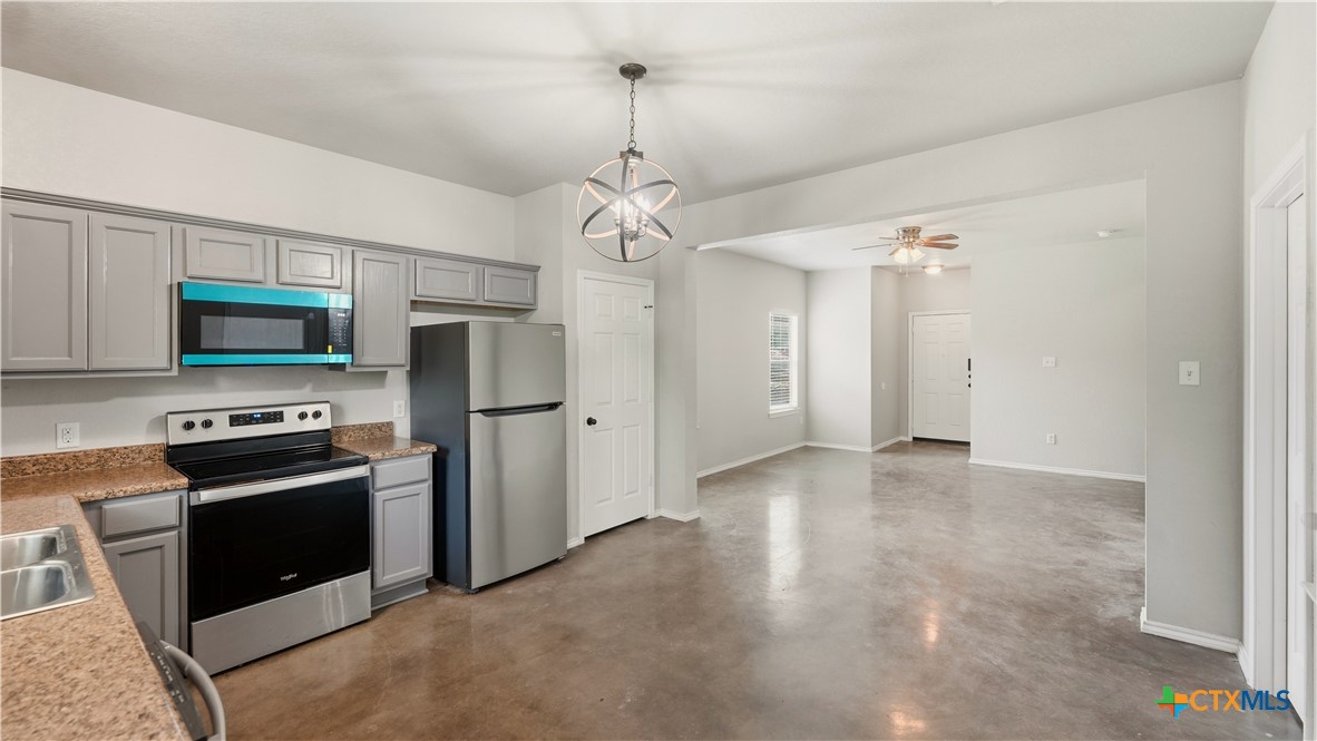 147 Rosedale Avenue Property Photo 3