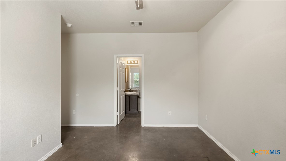 147 Rosedale Avenue Property Photo 11