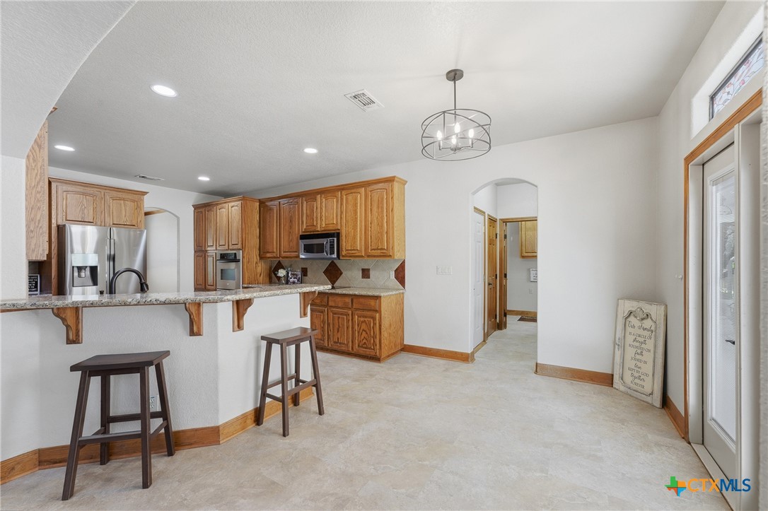 1017 Mountain Drive Property Photo 8