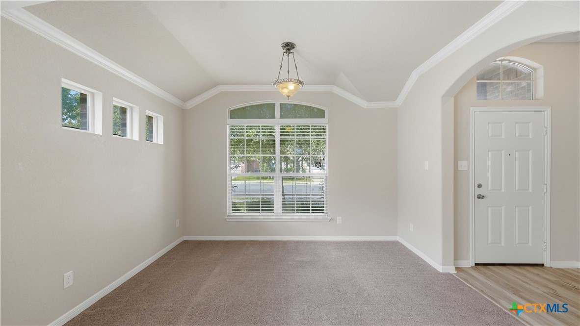 6069 Covers Cove Property Photo 10