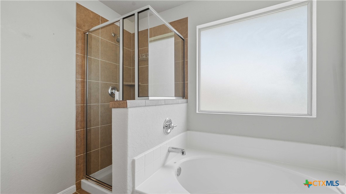 6069 Covers Cove Property Photo 29