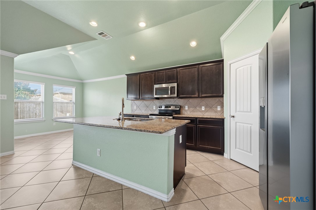 3410 Cotton Patch Drive Property Photo 7