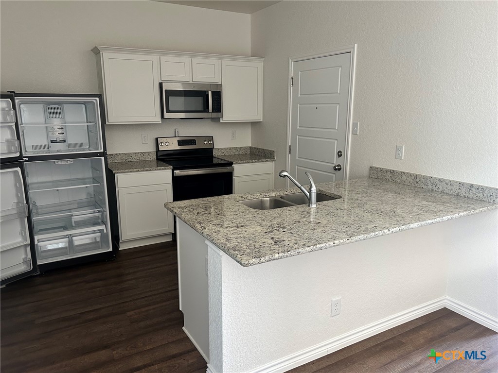 1101 Carlsberg Drive Property Photo 3