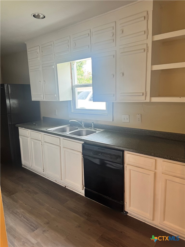 1401 E Mimosa Avenue Property Photo 12