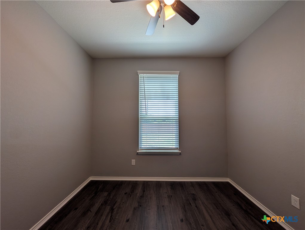 357 Autumn Blaze Property Photo 15