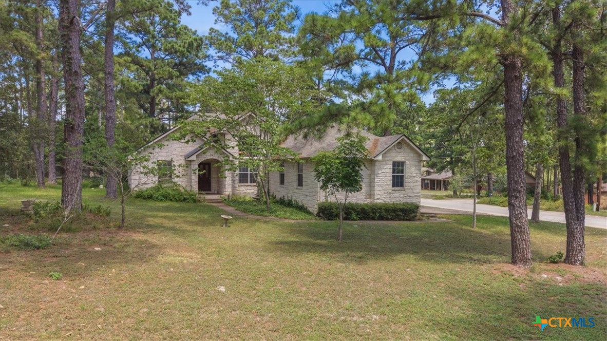 243 Pine View Loop Property Photo 1