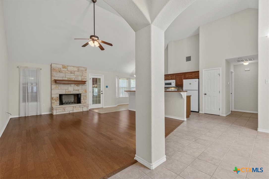 243 Pine View Loop Property Photo 3
