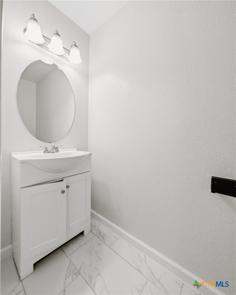 5304 Oster Drive Property Photo 18