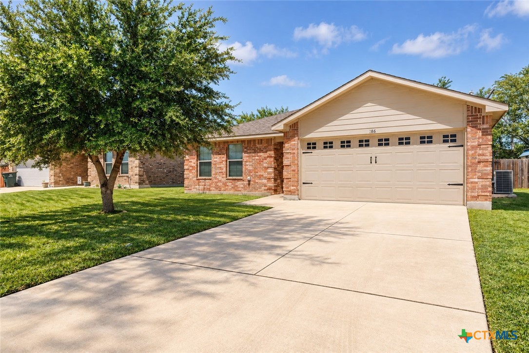 186 Talon Drive Property Photo 1