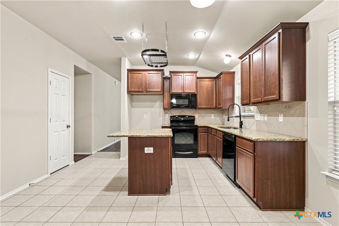 6541 Serena Lane Property Photo 12
