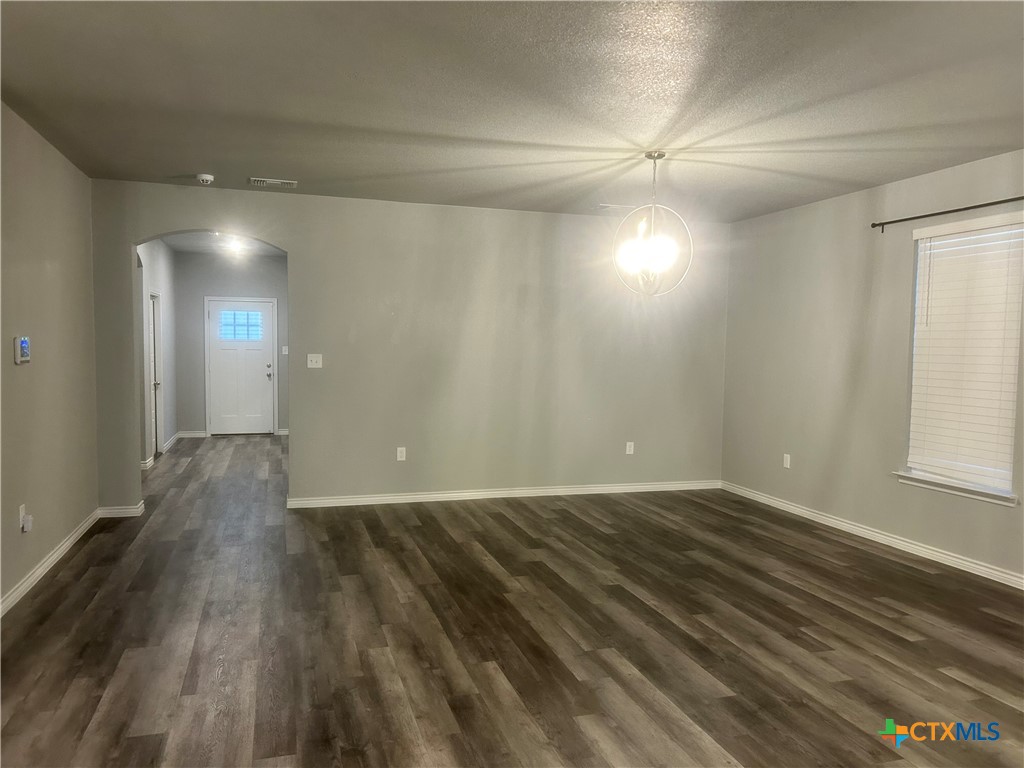 7916 Mcculloch Road Property Photo 5