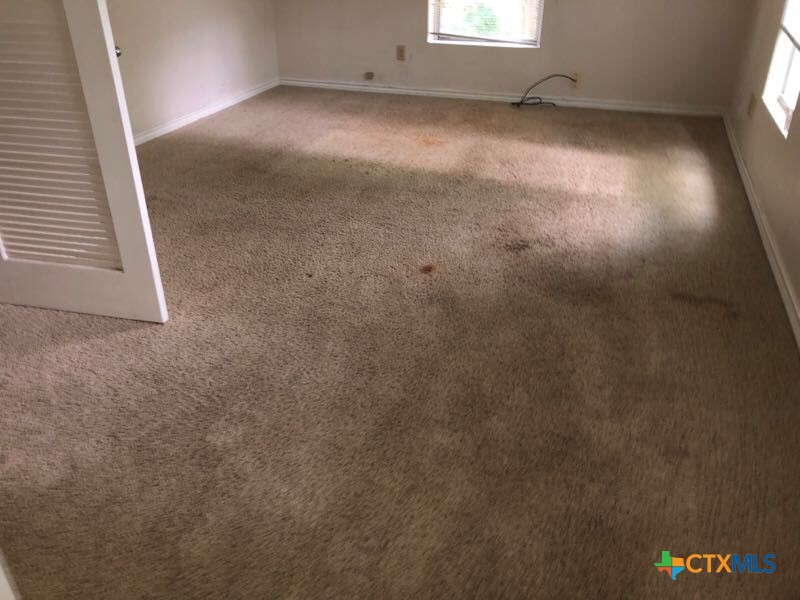1104 Nolan Avenue Property Photo 9