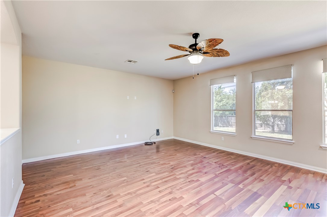 9203 Ashlyn Drive Property Photo 10