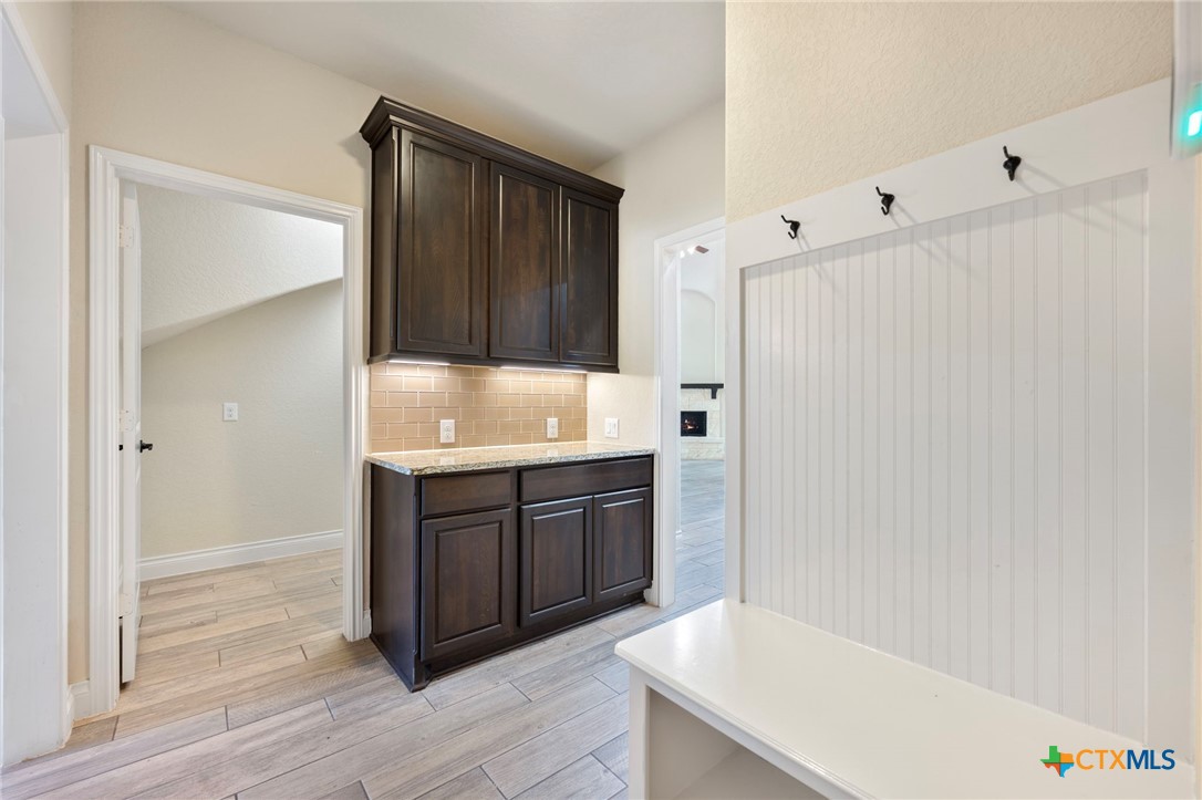 657 Vale Court Property Photo 27