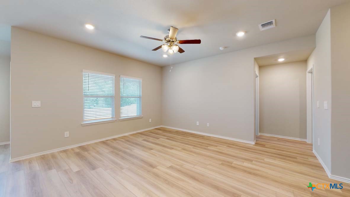 2010 Mandarin Court Property Photo 11