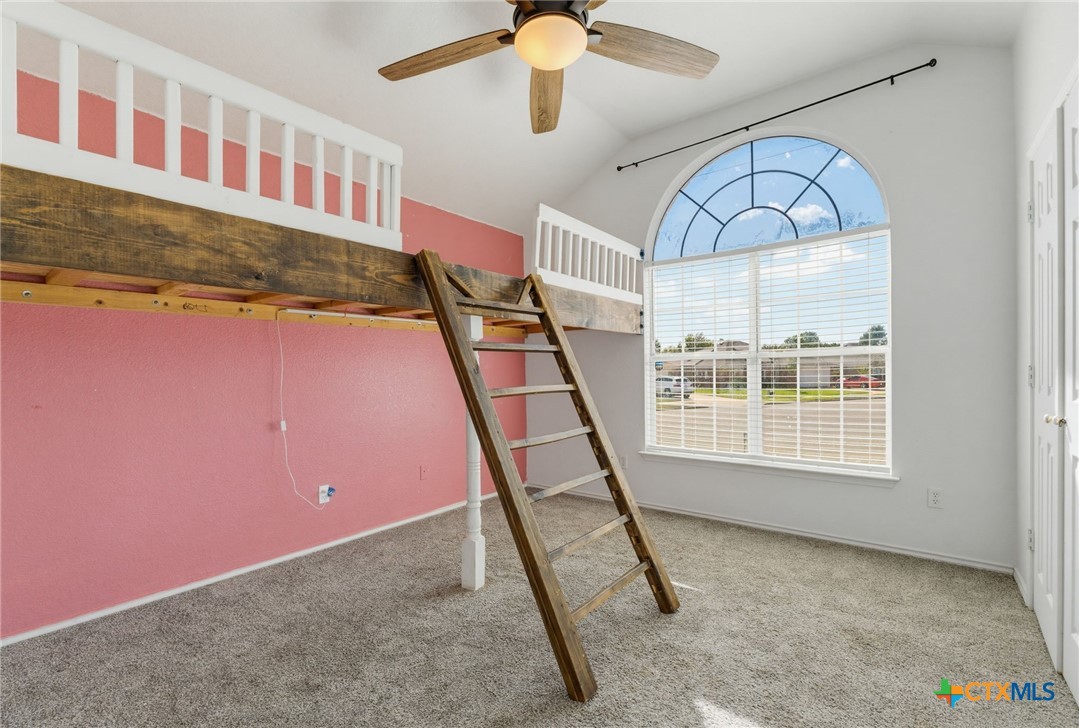 2102 Joseph Drive Property Photo 16