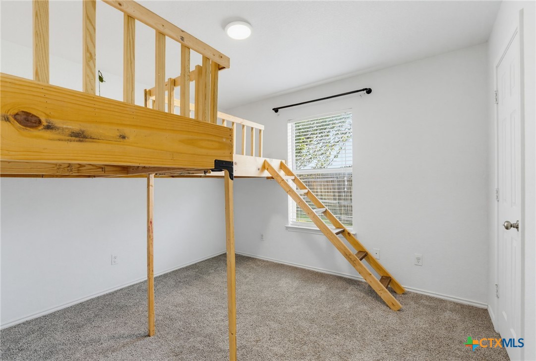 2102 Joseph Drive Property Photo 17
