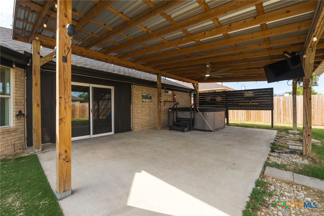 2102 Joseph Drive Property Photo 22