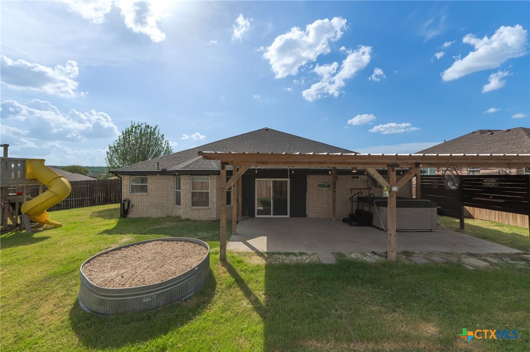 2102 Joseph Drive Property Photo 24