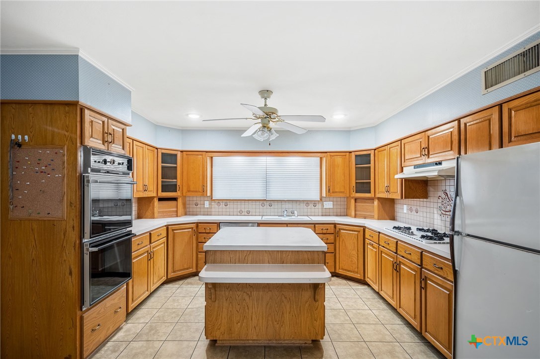 3013 El Camino Drive Property Photo 18