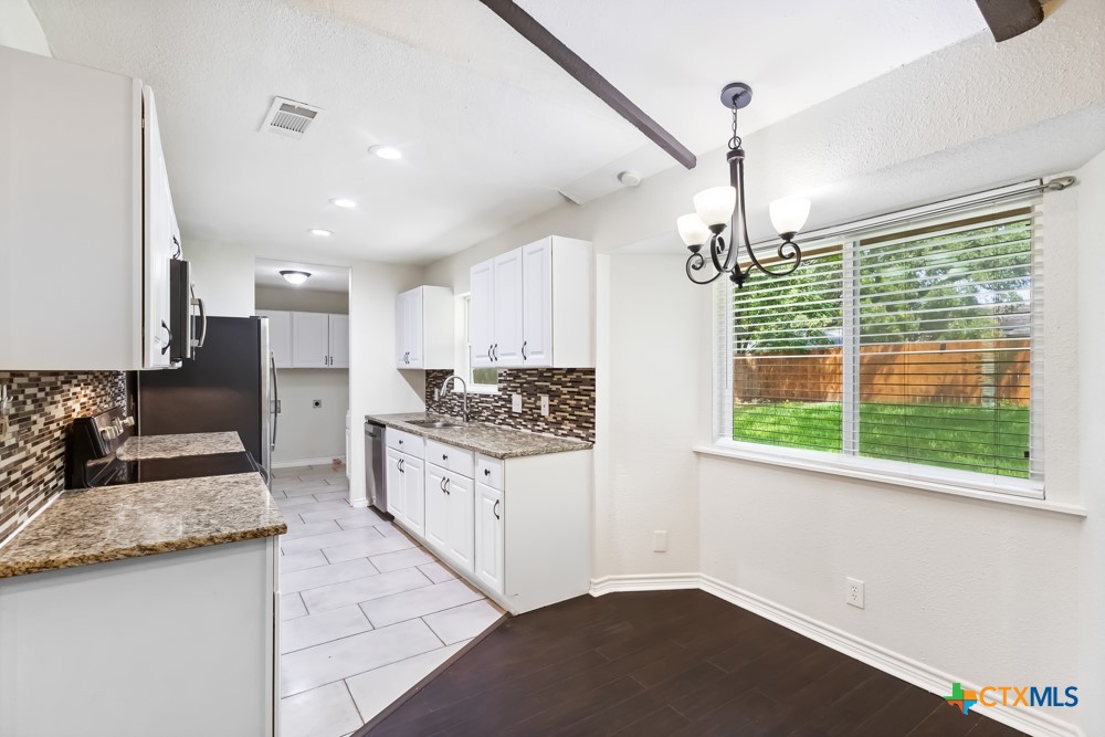 115 Da Gama Property Photo 8