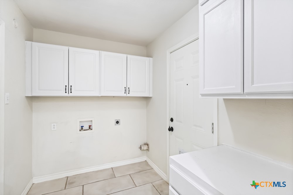 115 Da Gama Property Photo 11