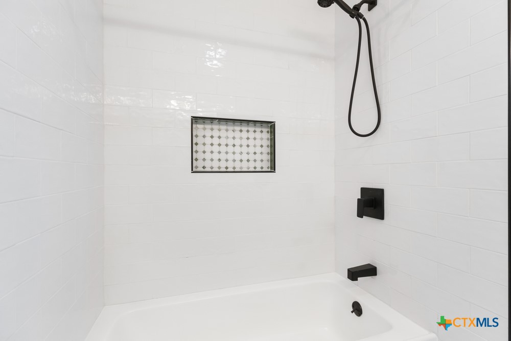 115 Da Gama Property Photo 22