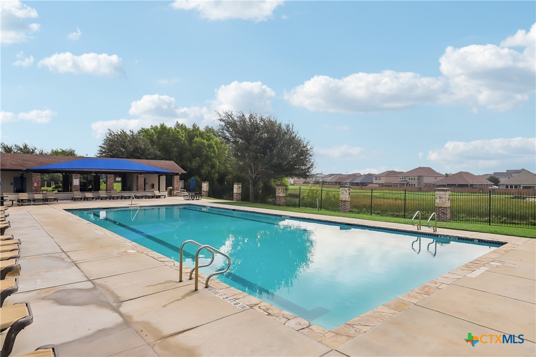 3869 Legend Hill Property Photo 42