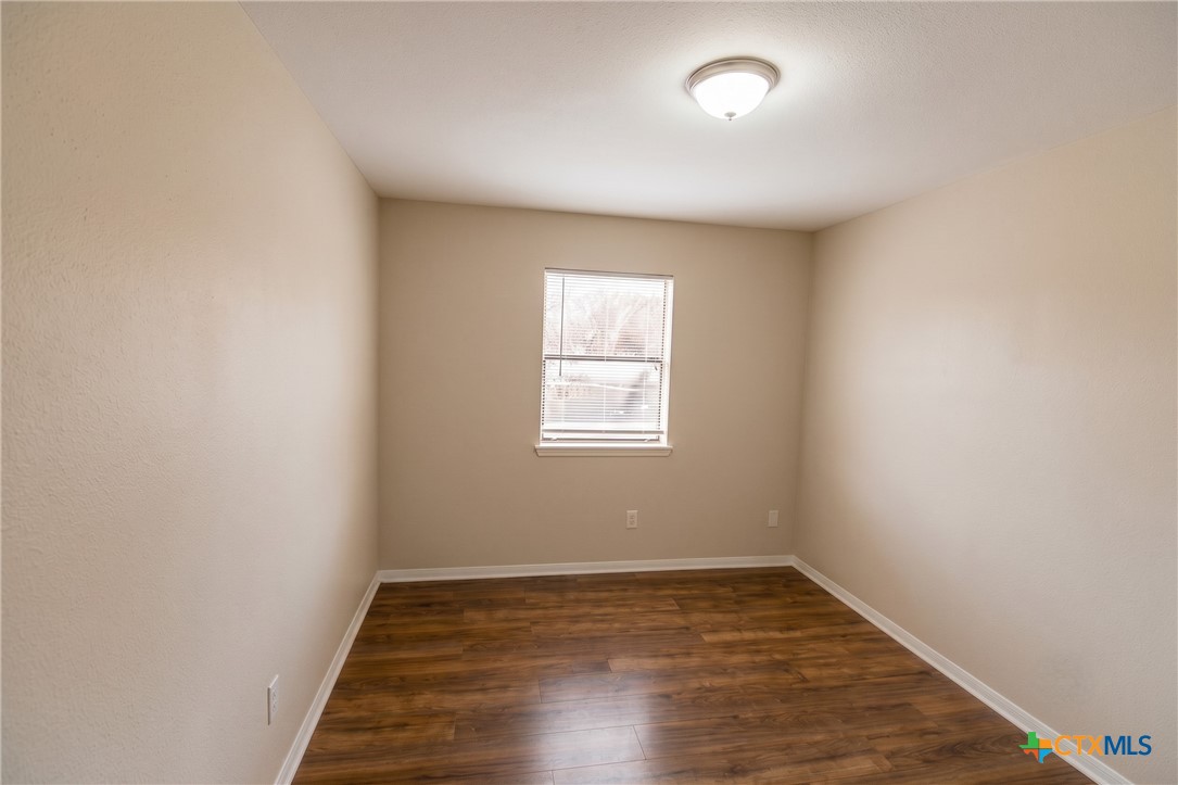 304 Erby Avenue A Property Photo 6
