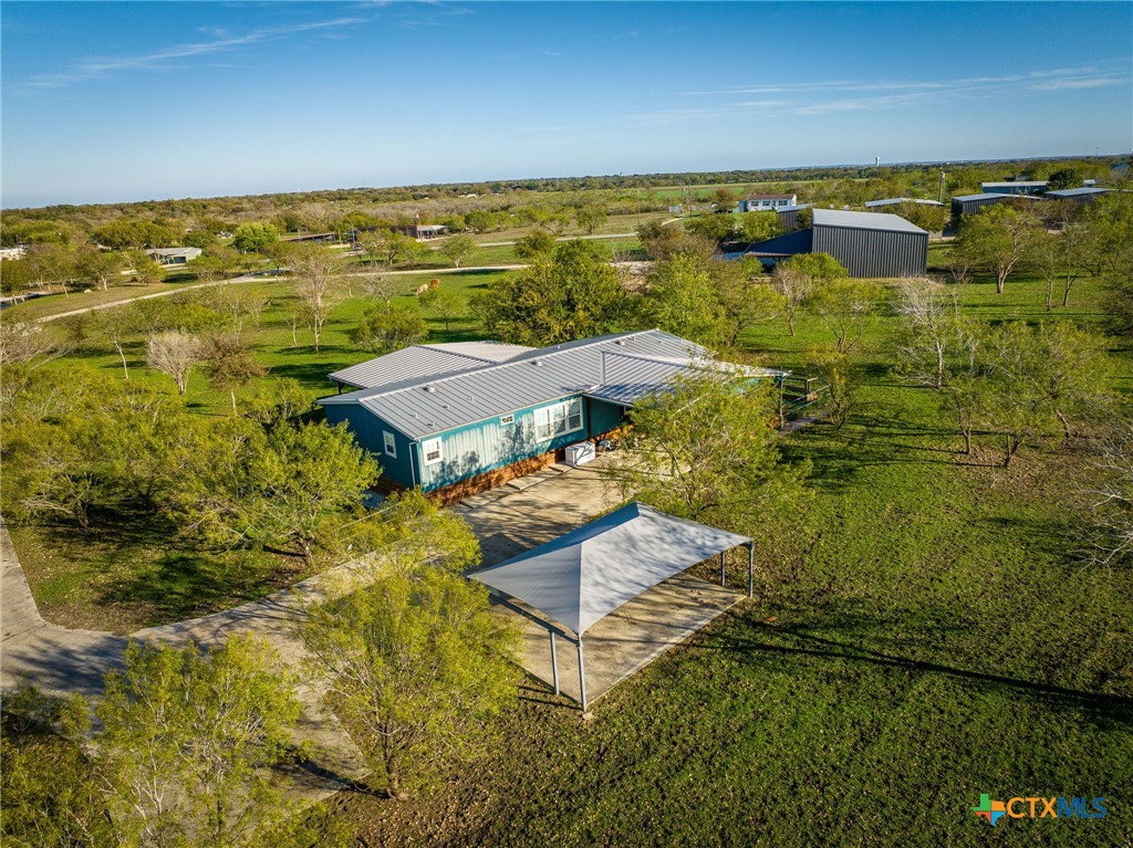 148 Lakecreek Drive Property Photo 39