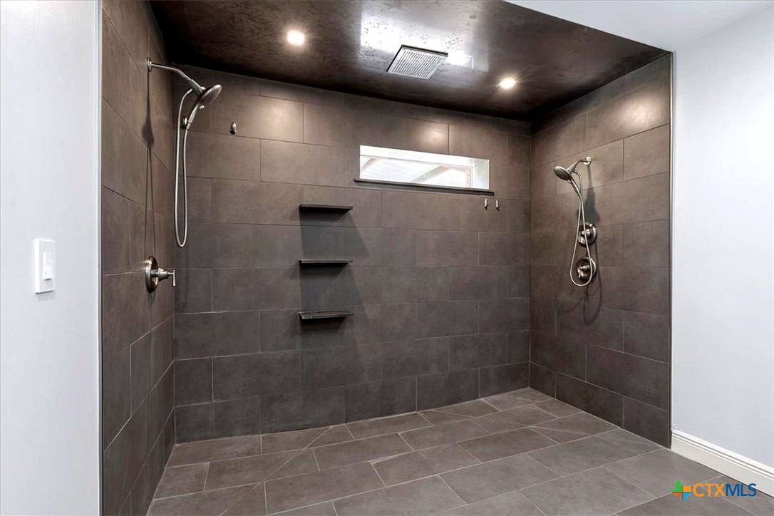 154 Shoreline Drive Property Photo 21