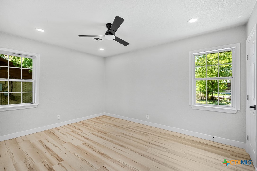 1310 Metropolitan Drive Property Photo 21