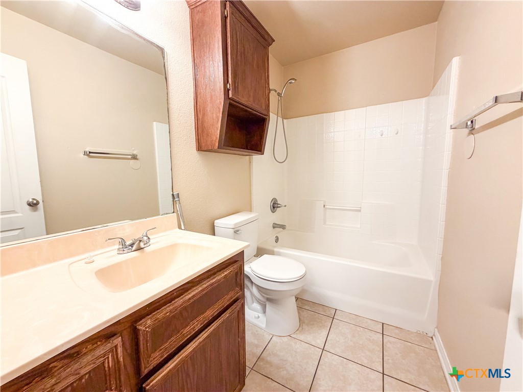 3011 Baldwin Loop Property Photo 14