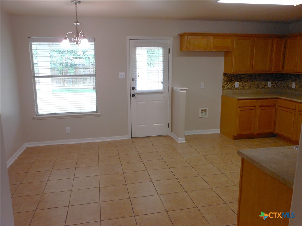 312 Sparrow Property Photo 7