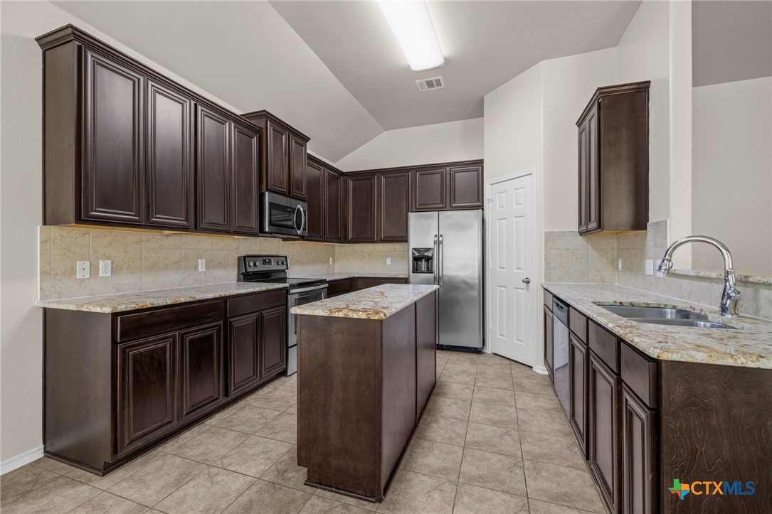 6308 Blayney Drive Property Photo 12