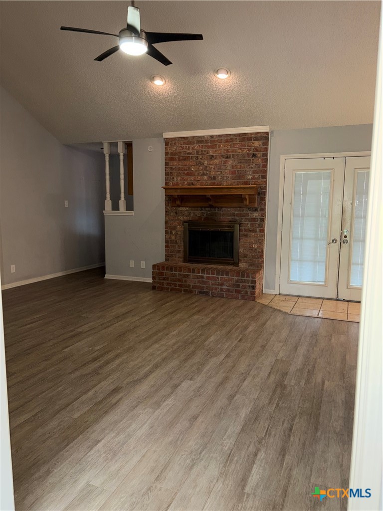 1413 S Roy Reynolds Drive Property Photo 8