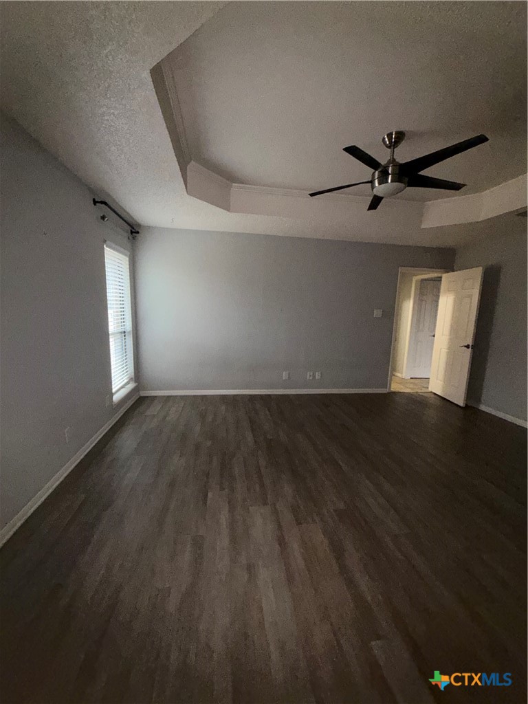 1413 S Roy Reynolds Drive Property Photo 13
