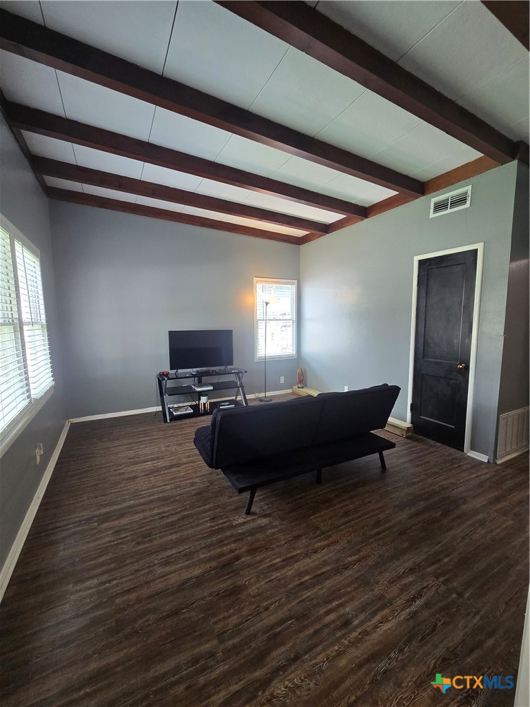 1501 E Rosebud Avenue Property Photo 9