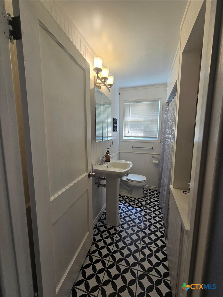 1501 E Rosebud Avenue Property Photo 13