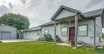 256 County Road 481 Property Photo 1
