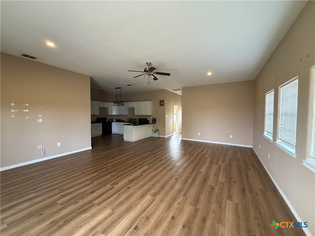 256 County Road 481 Property Photo 5
