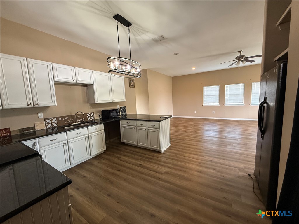 256 County Road 481 Property Photo 6
