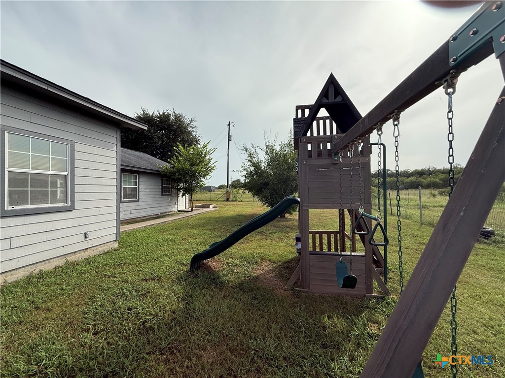 256 County Road 481 Property Photo 13
