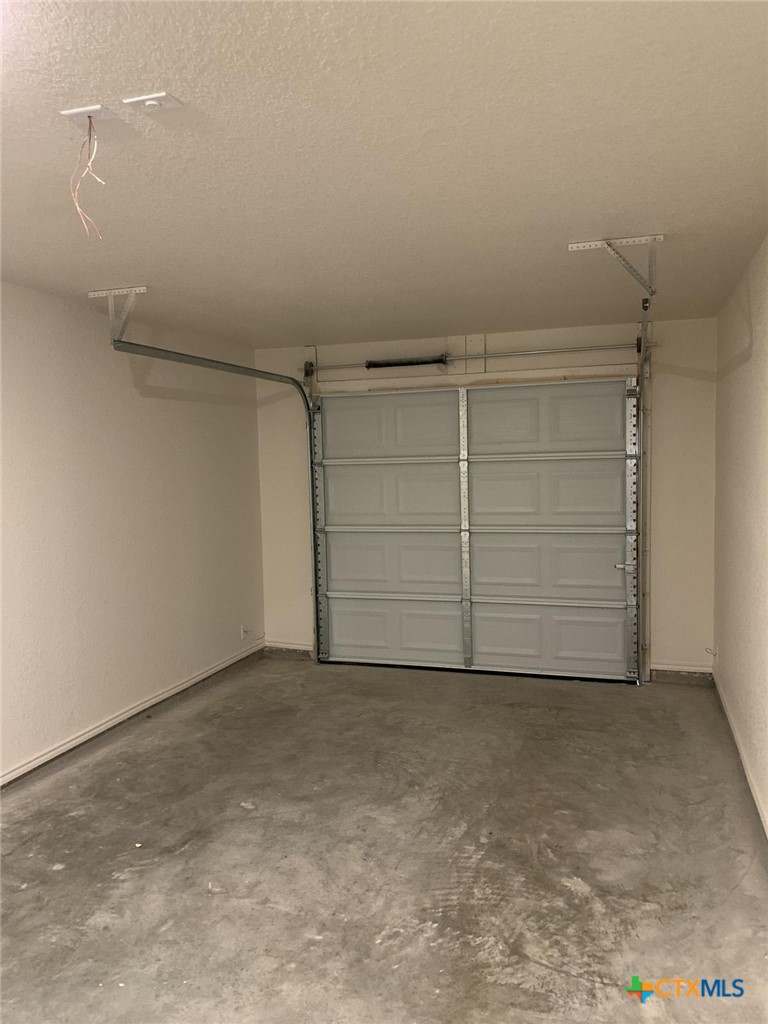 2412 Alterman Drive A Property Photo 16