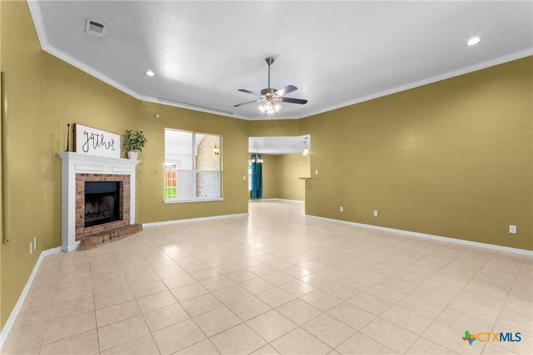 3709 S Llano Estacado Court Property Photo 7