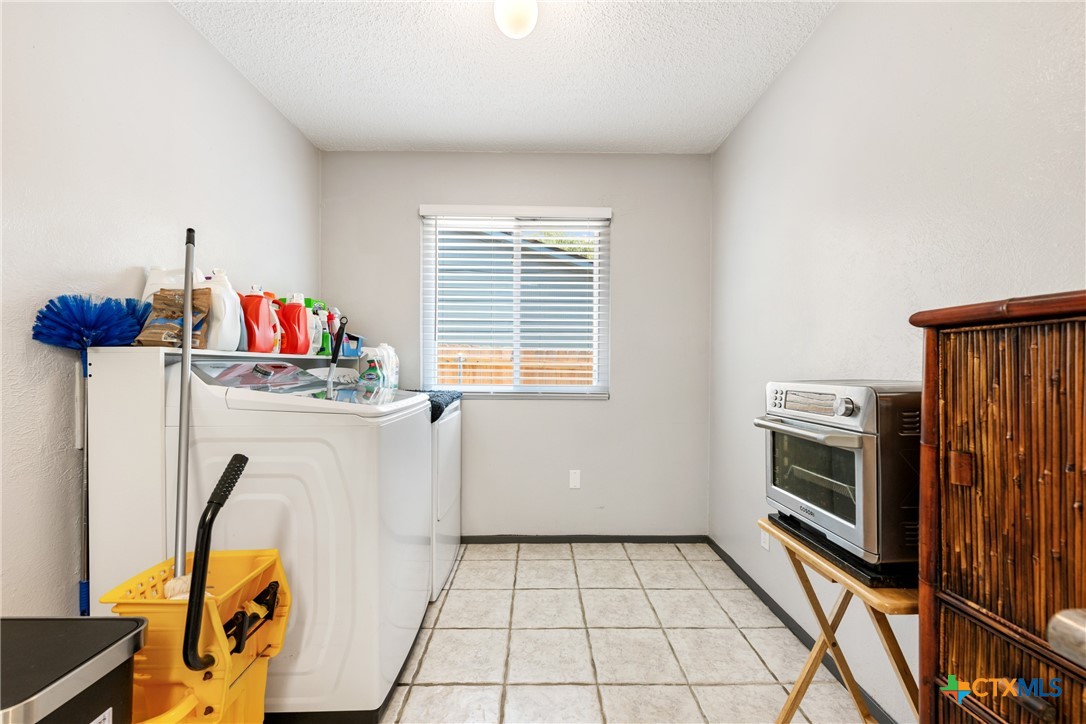 7805 Wakefield Drive Property Photo 15