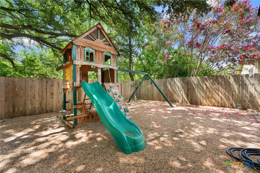7805 Wakefield Drive Property Photo 37
