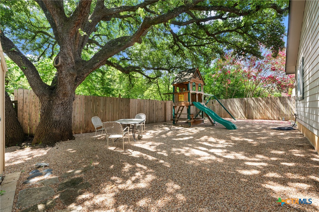 7805 Wakefield Drive Property Photo 40