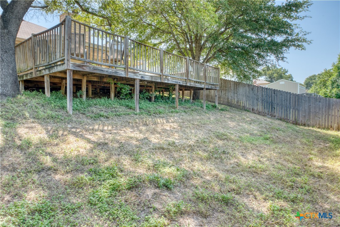 220 Atkinson Avenue Property Photo 31
